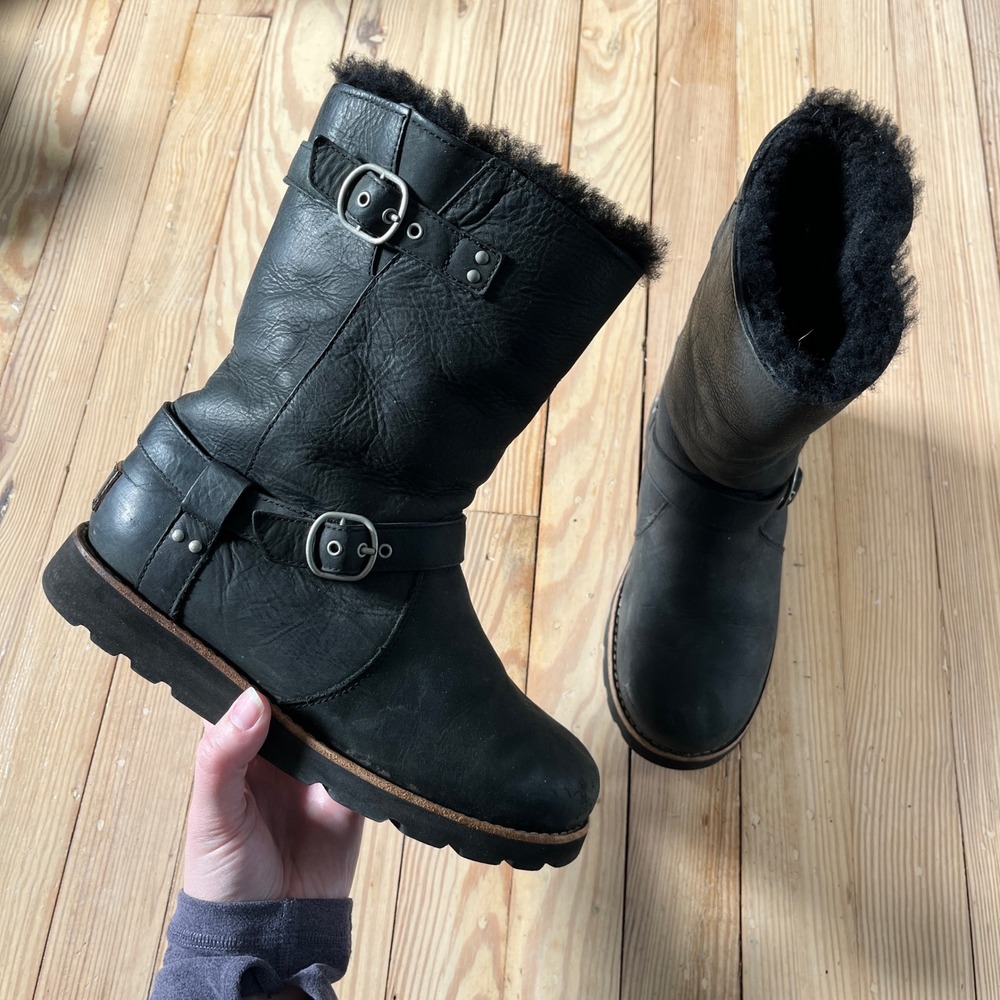 UGG Simmens Boots Womens 7 Black Leather Waterproof Moto Buckle Mid Calf 1005559